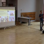 Uczeń przedstawia prezentację
